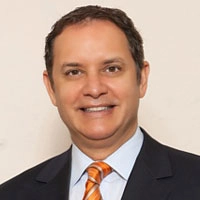 Dr. Felipe Noreña